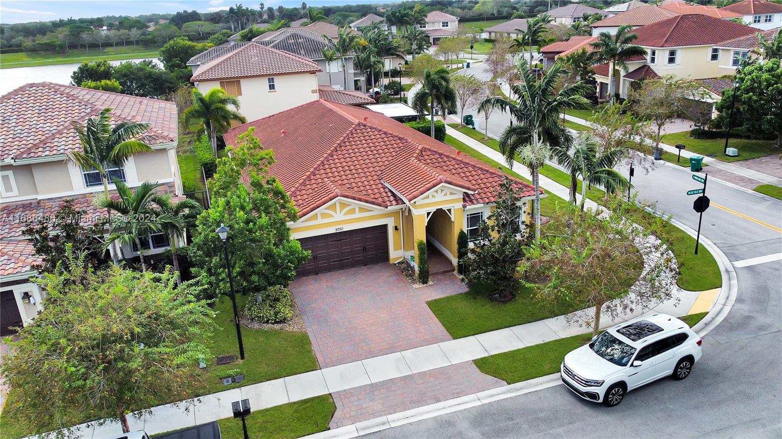 DEBUYS PLAT - Residential