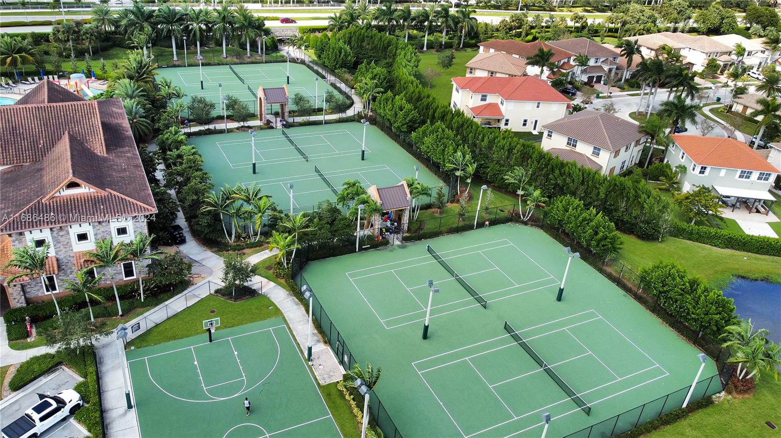 DEBUYS PLAT - Residential