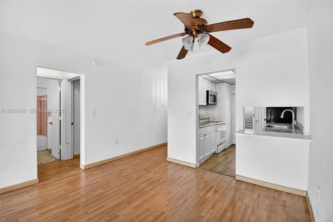 Tiny photo for 245 NE 191st St #3022, Miami, FL 33179 (MLS # A12026945)