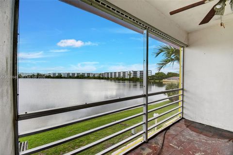 Tiny photo for 245 NE 191st St #3022, Miami, FL 33179 (MLS # A12026945)