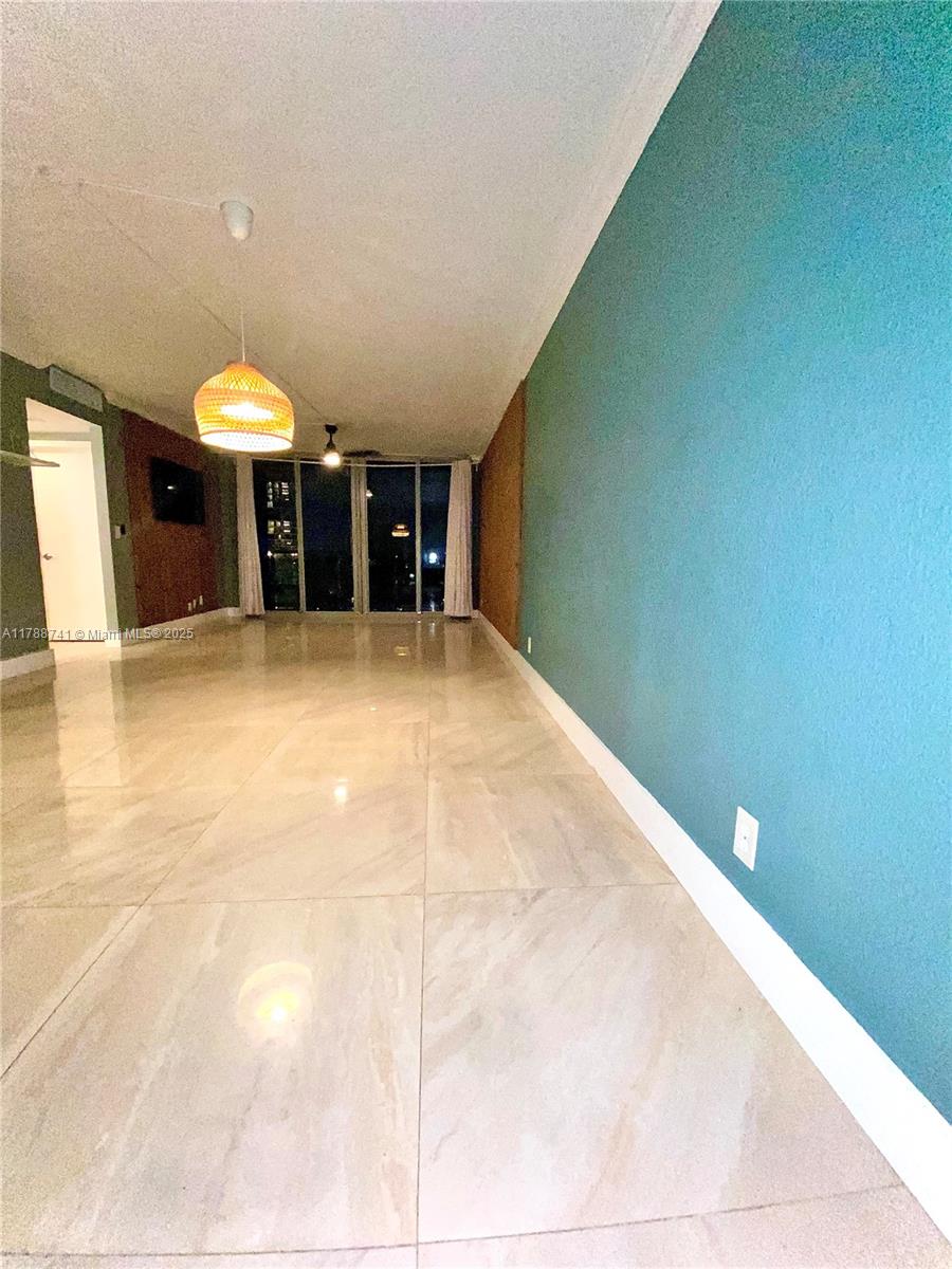 401 BLU OF NORTH BEACH CO - Residential