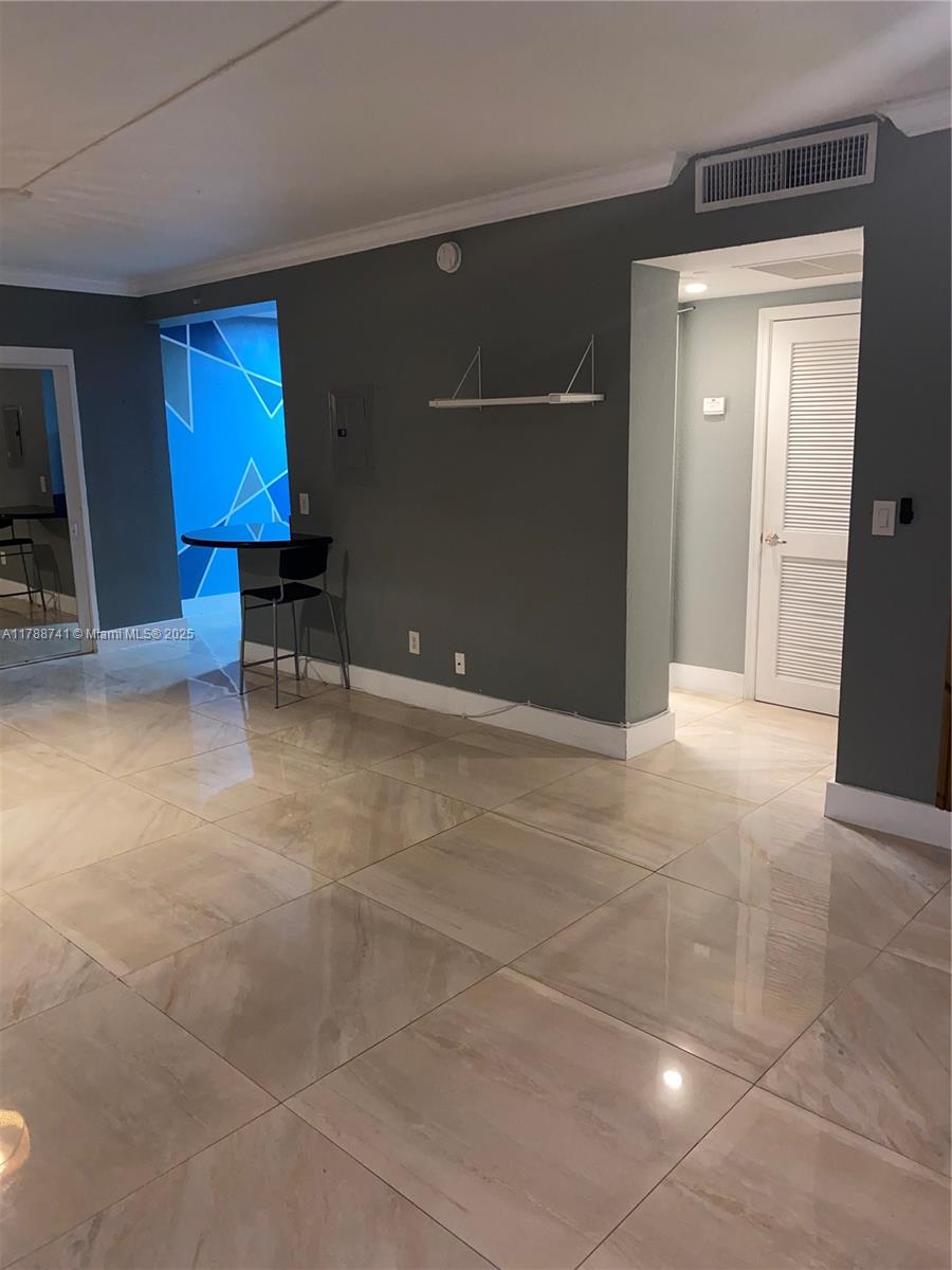 401 BLU OF NORTH BEACH CO - Residential