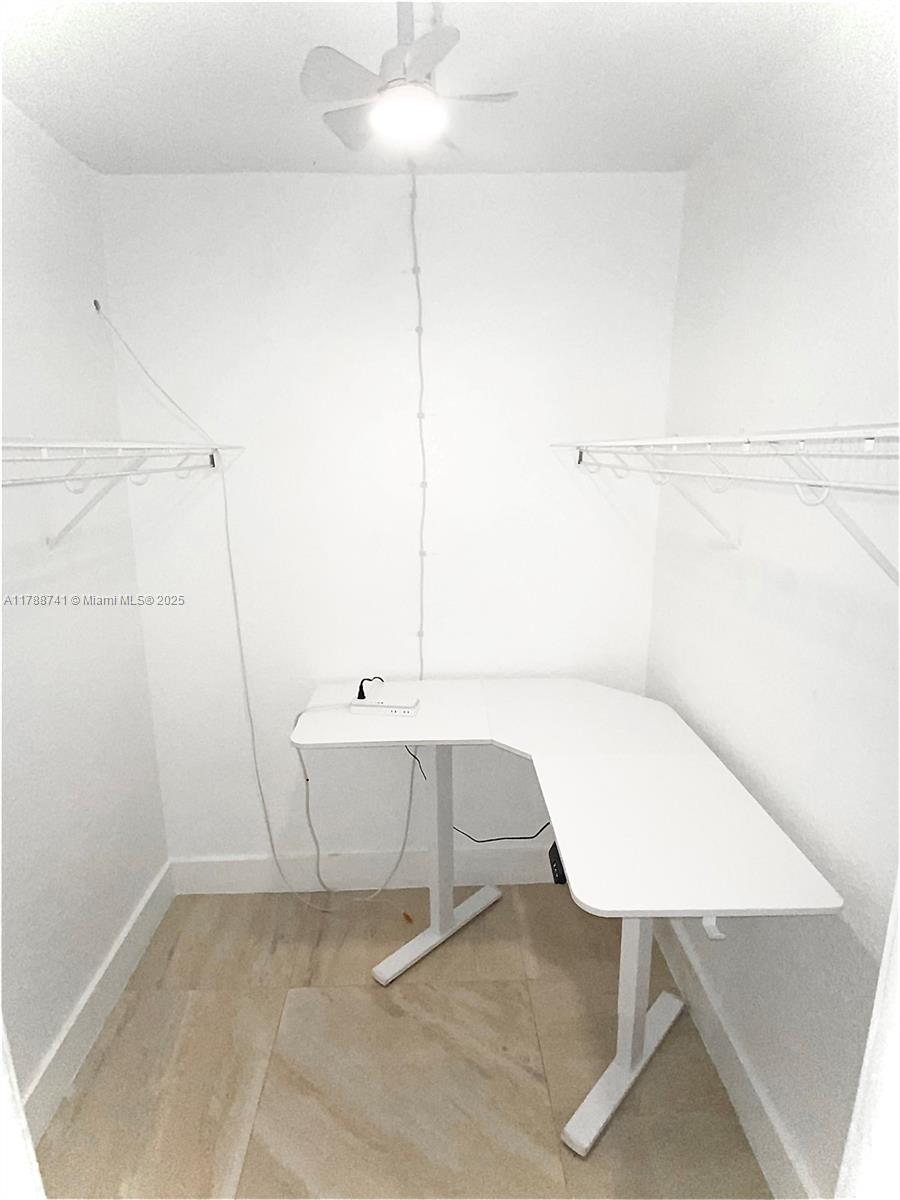 401 BLU OF NORTH BEACH CO - Residential