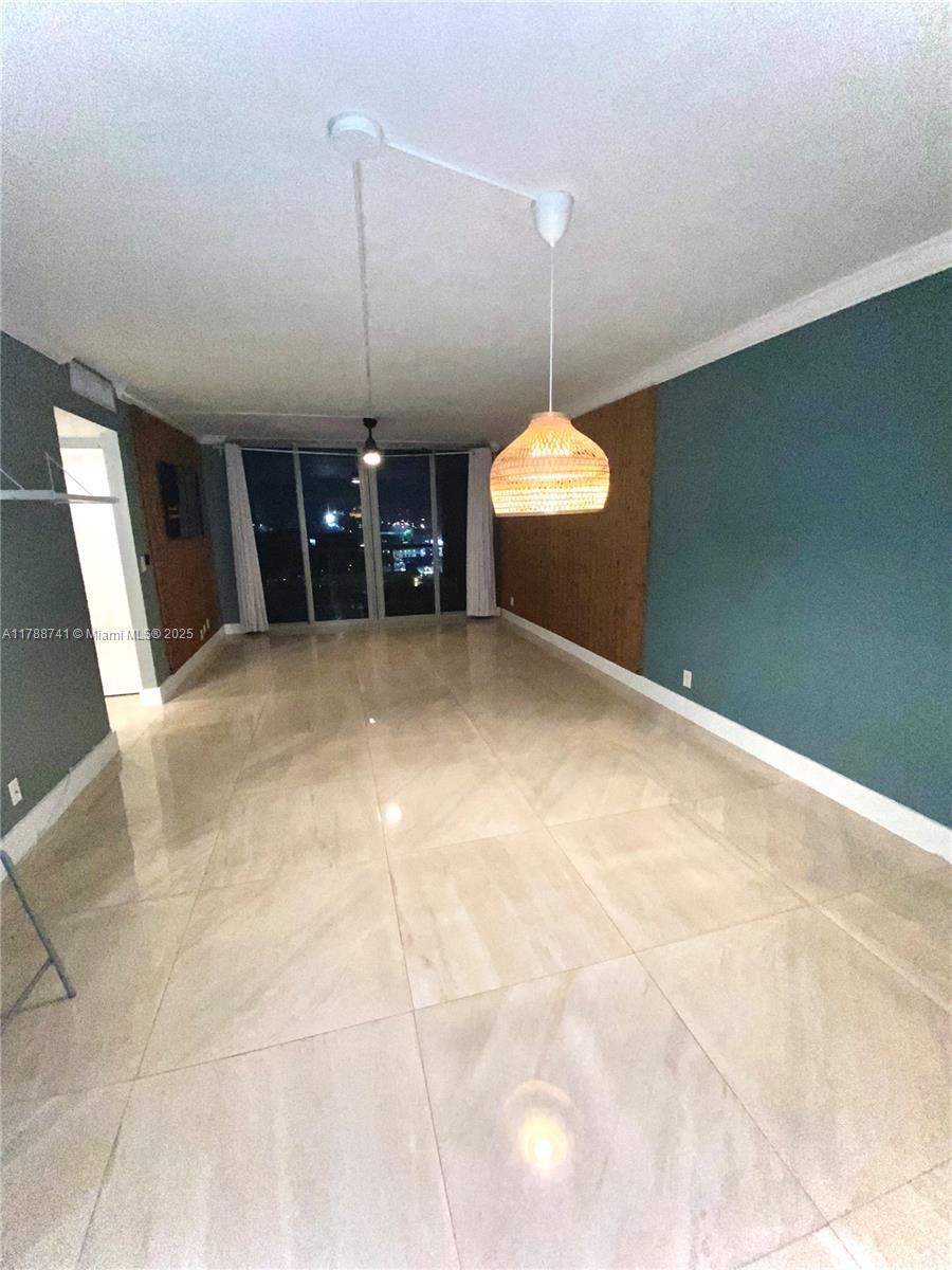 401 BLU OF NORTH BEACH CO - Residential