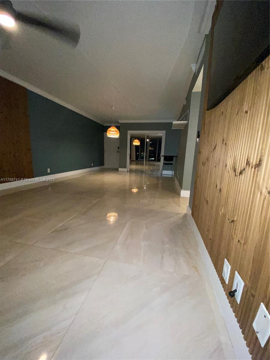 401 BLU OF NORTH BEACH CO - Residential