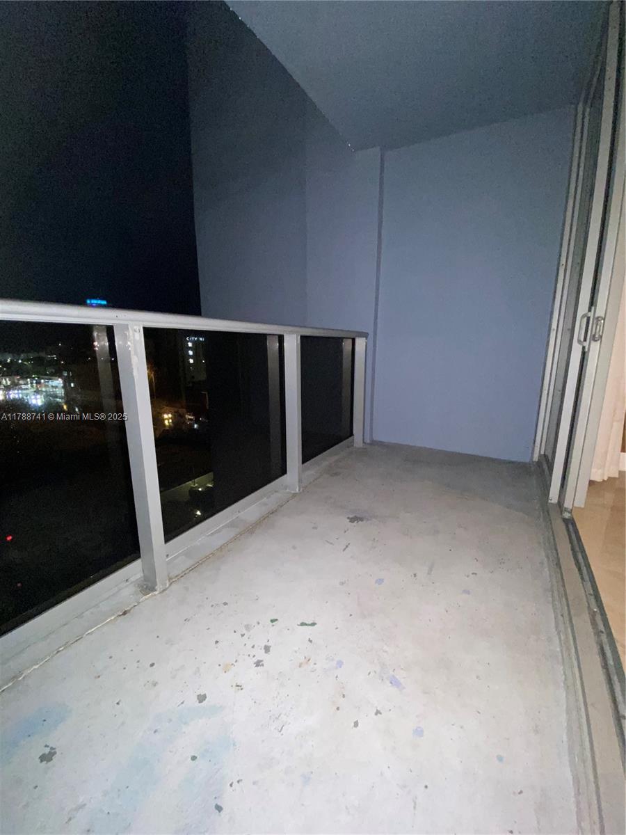 401 BLU OF NORTH BEACH CO - Residential