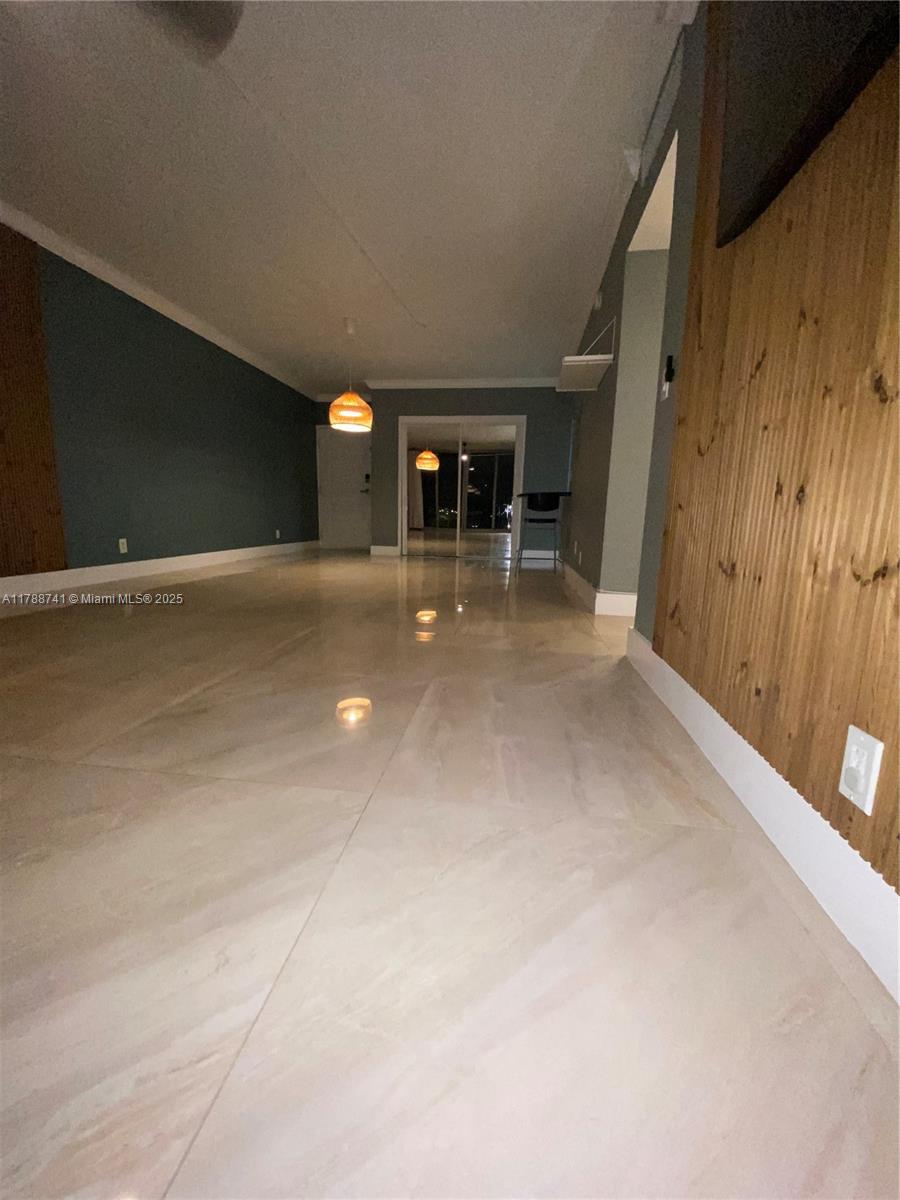 401 BLU OF NORTH BEACH CO - Residential