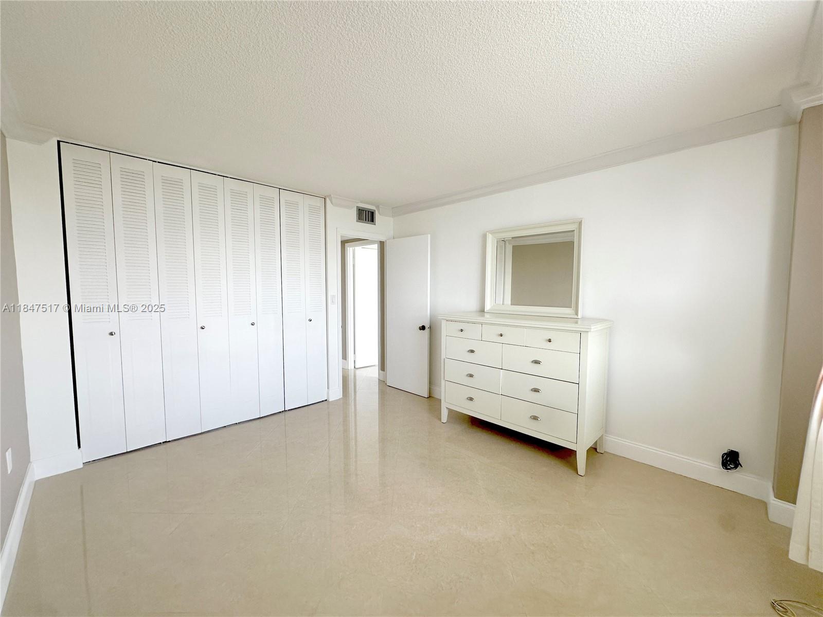 COMMODORE PLAZA CONDO - Residential