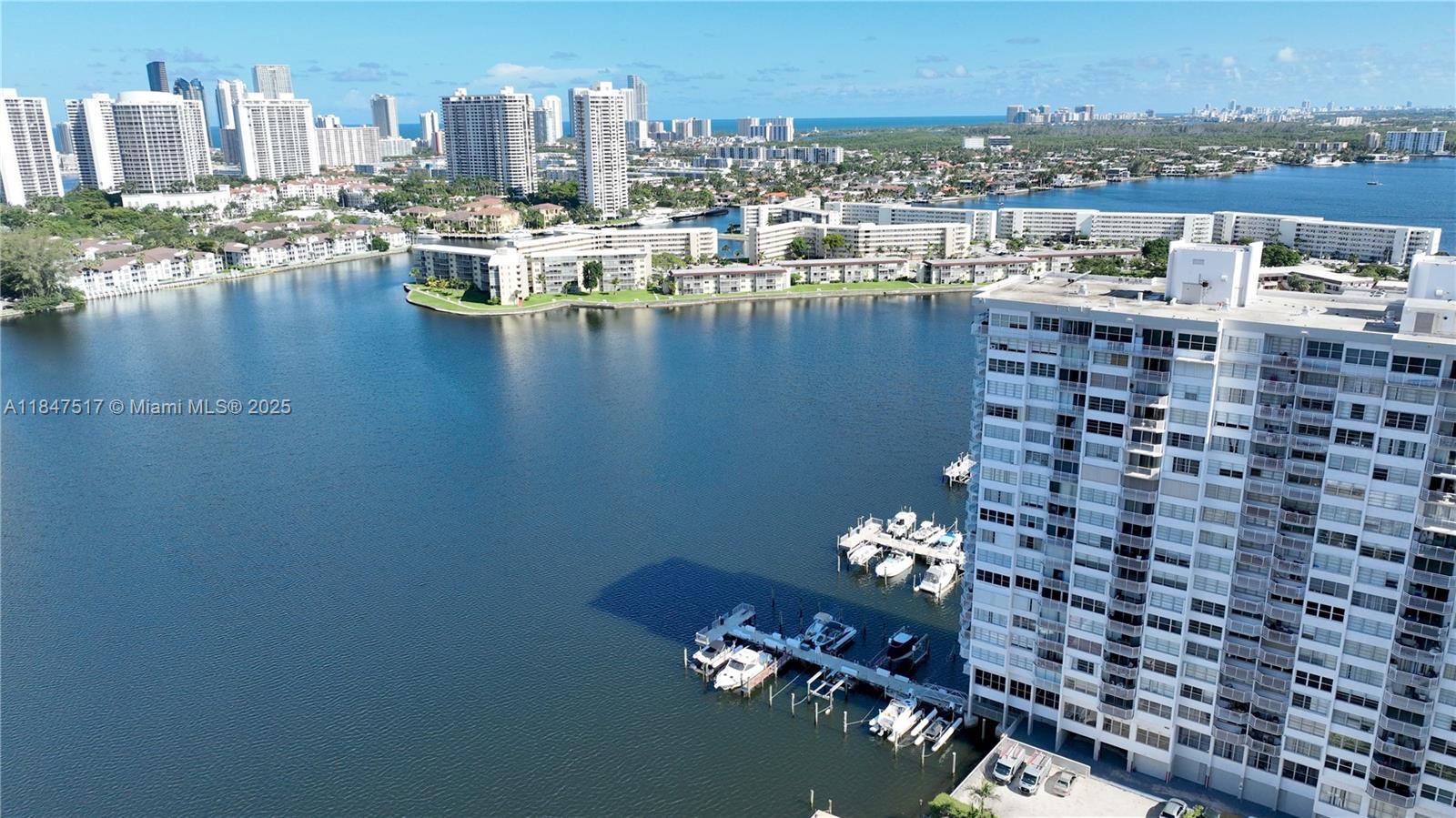 COMMODORE PLAZA CONDO - Residential