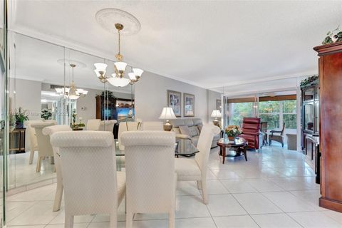 A home in Lauderdale Lakes