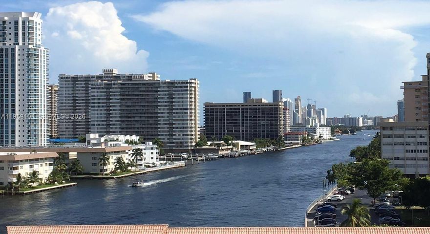 Spectacular views along the shores of the Intercostal in Hallandale Beach. Resort style living! Amazing amenities which include infinity edge pool, fitness center, private entrance to beach and much more!! Great Investment! Airbnb allowed - no rental restrictions. This incredible 2 bedrooms/2 baths unit completely furnished offers water views from every room. Spilt floor plan with completely separate entrance that can be rented as a studio and 1/1 or as a 2/2 . Washer and dryer. Owner Financing Available :) Easy to show!!!