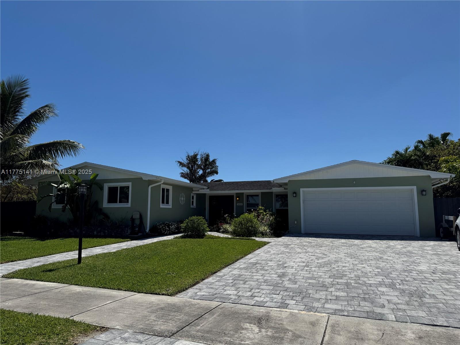 14240 Sw 74th Ter, Miami, Broward County, Florida - 4 Bedrooms  
2 Bathrooms - 
