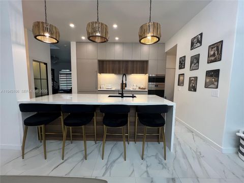 7782 NW 18th St Pembroke Pines FL 33024