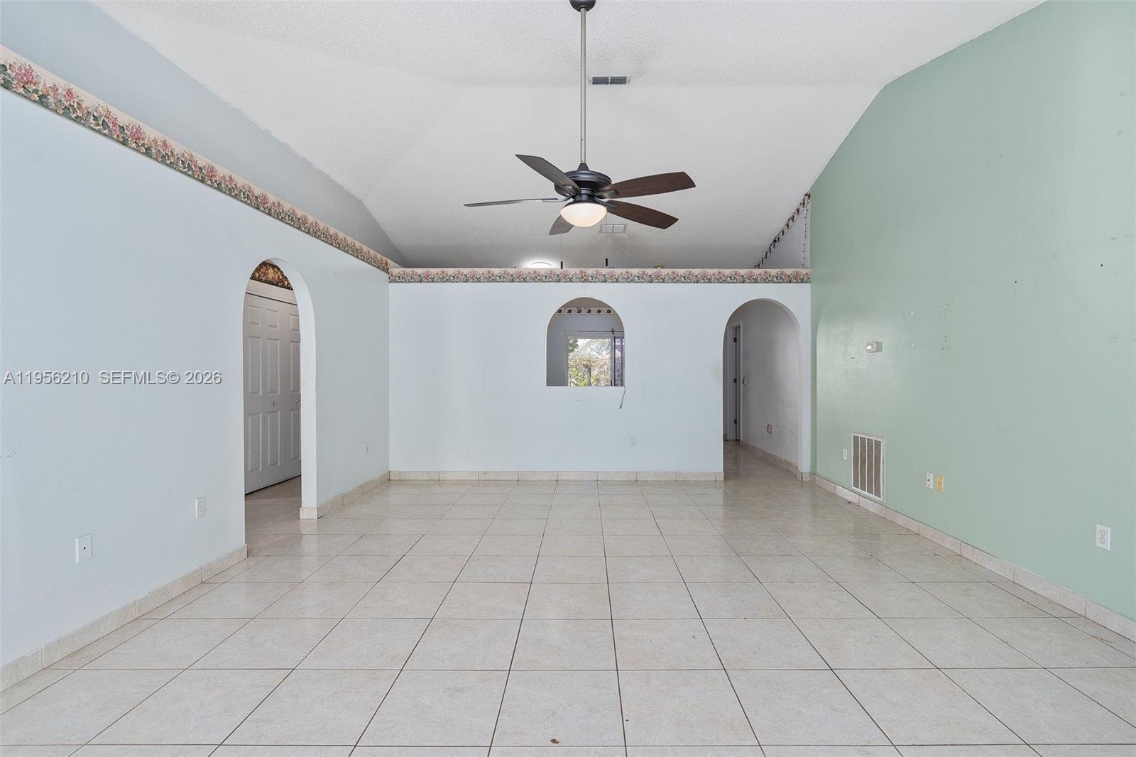 OAKS OF SUMMIT LAKE - Residential