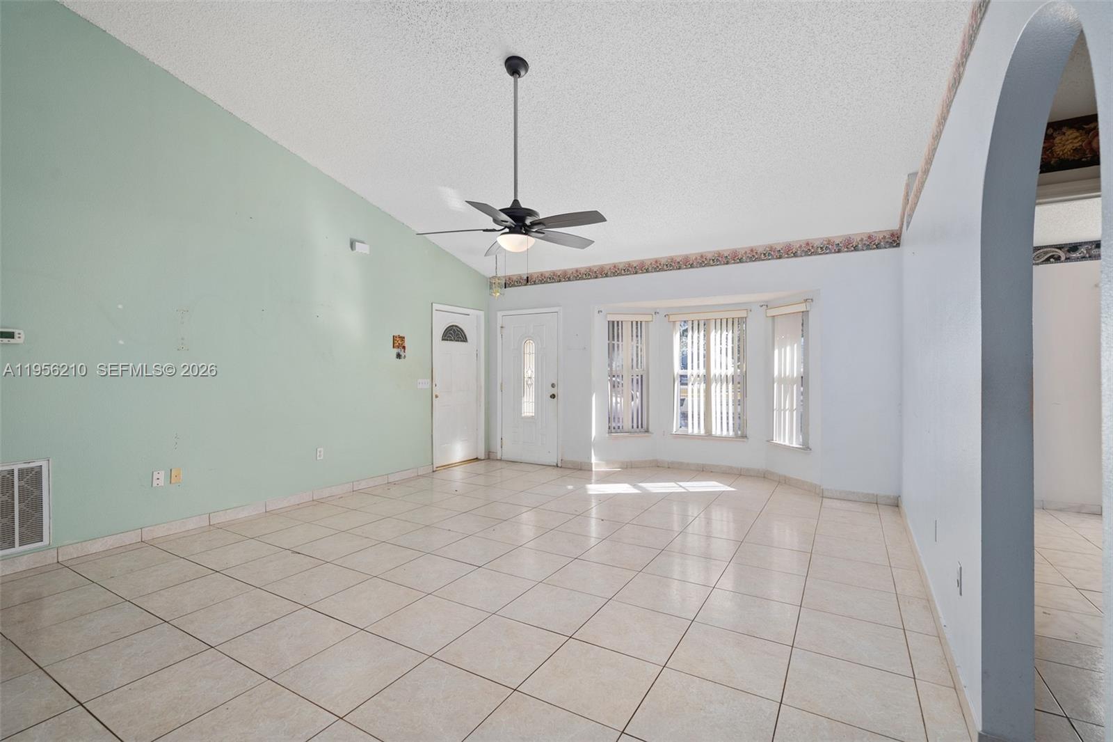 OAKS OF SUMMIT LAKE - Residential