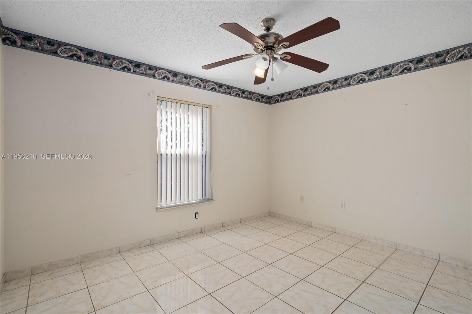 OAKS OF SUMMIT LAKE - Residential