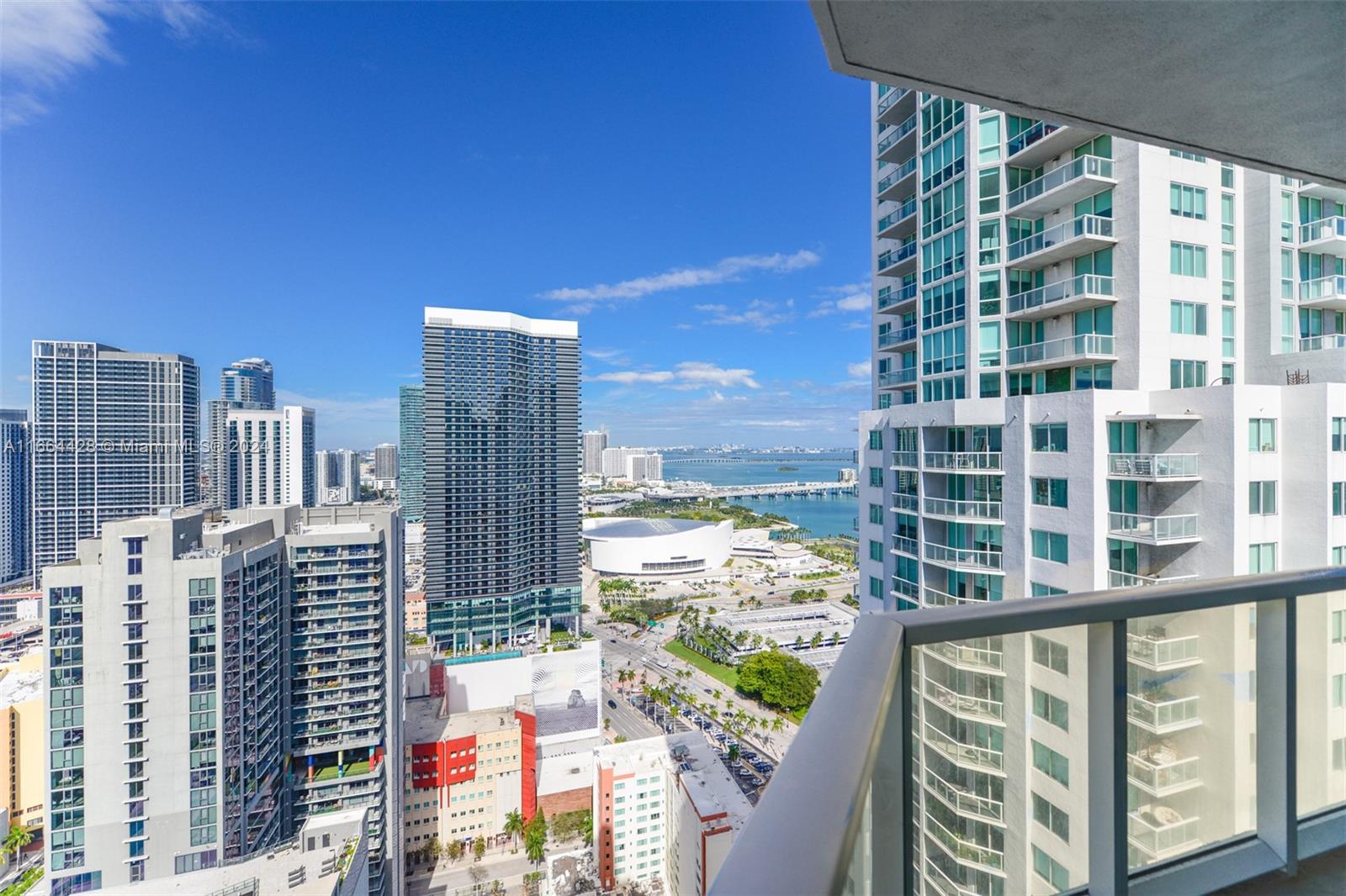 VIZCAYNE SOUTH CONDO - Residential