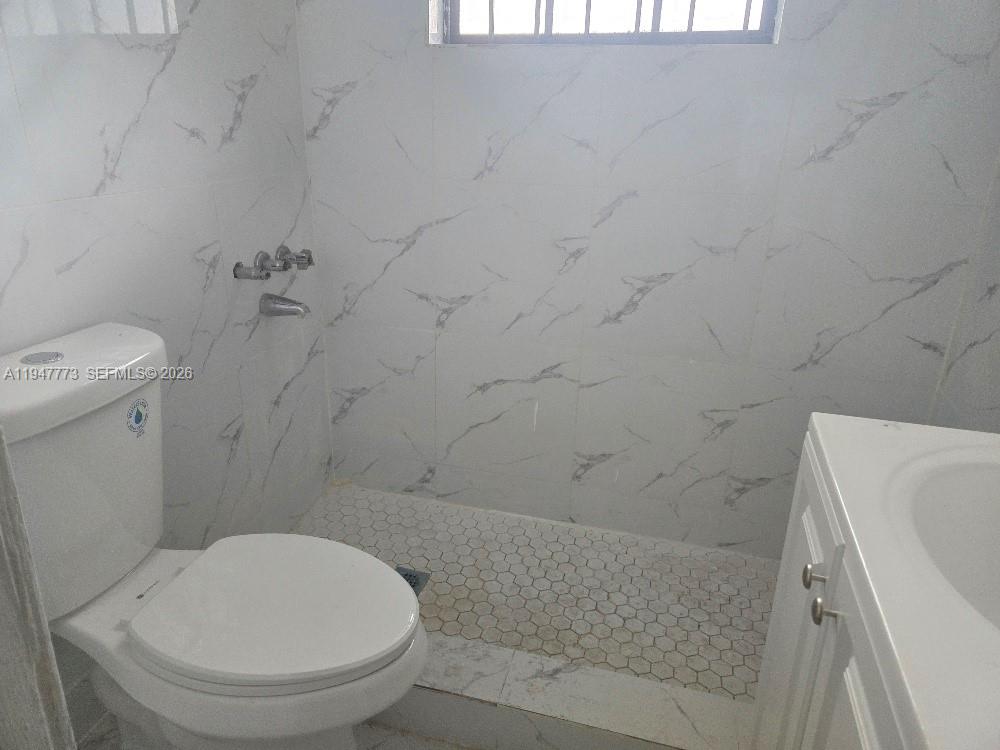 AIRLINE ESTATES - Residential