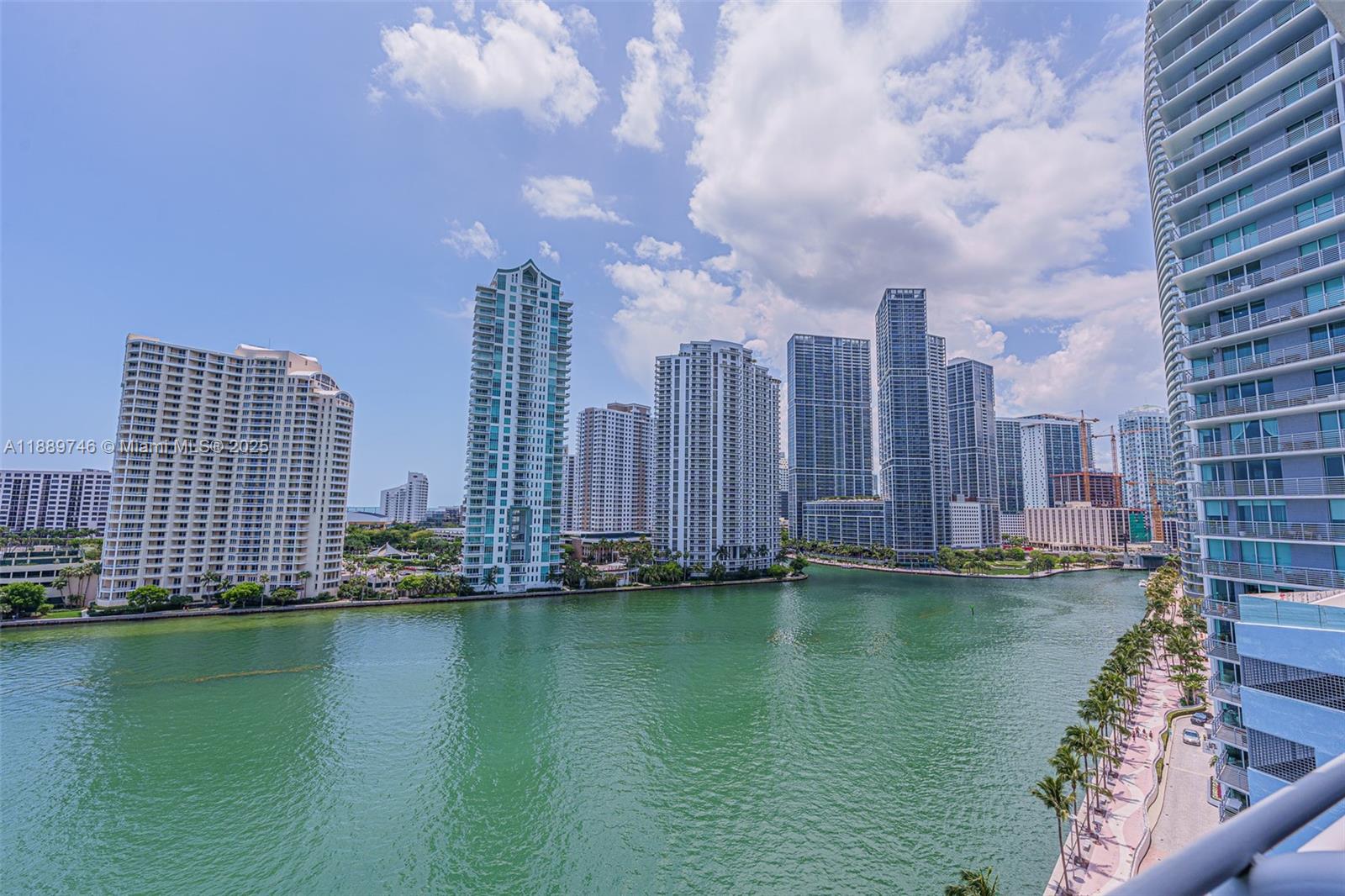 335 S Biscayne Blvd 1207