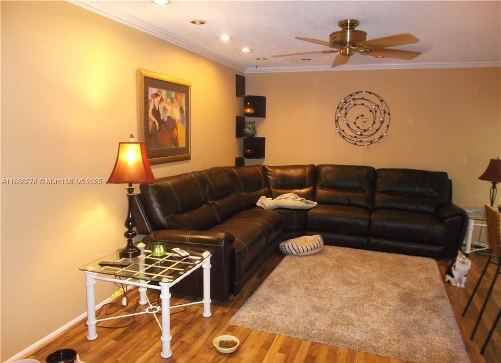 606 Jefferson Ave