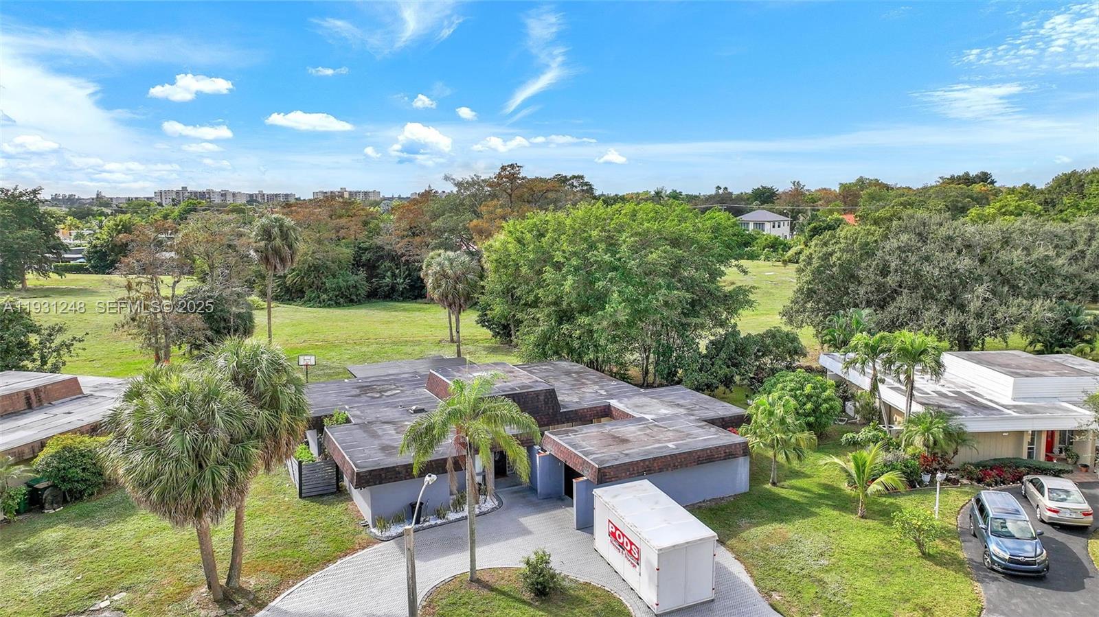 WOODLANDS SEC SIX - Residential