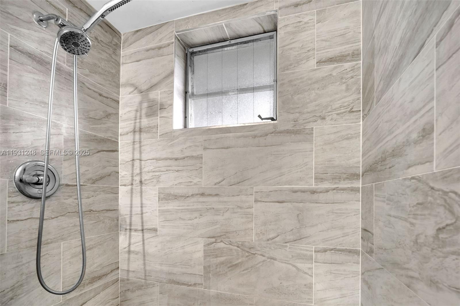 WOODLANDS SEC SIX - Residential