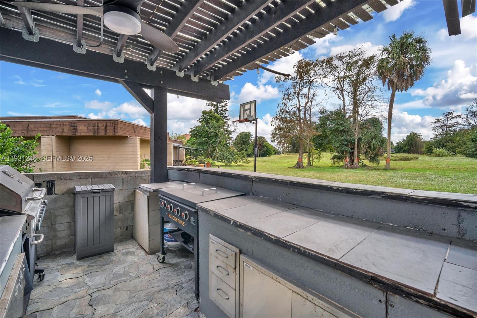 WOODLANDS SEC SIX - Residential