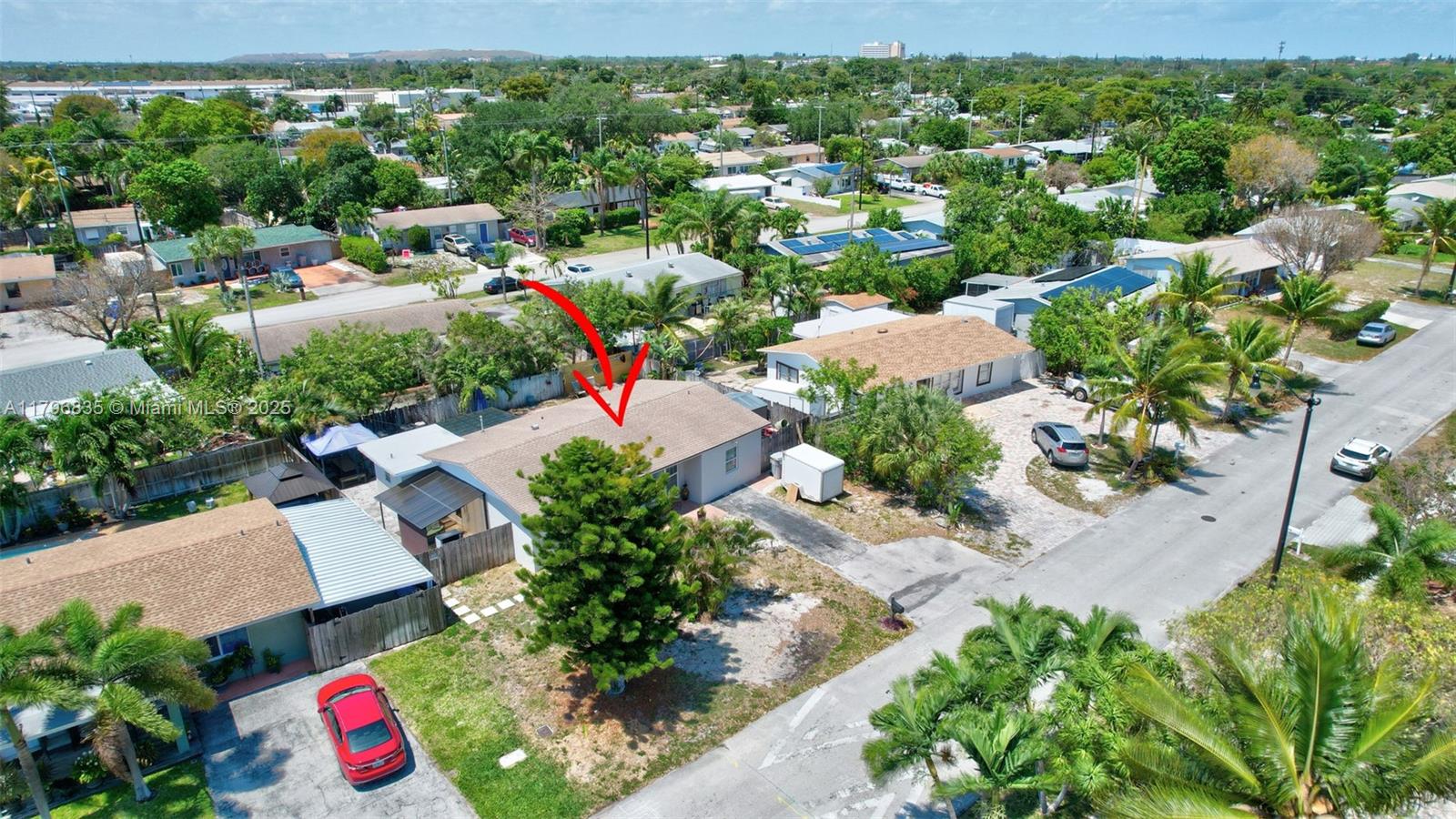 2751 NE 9th Ter 2751