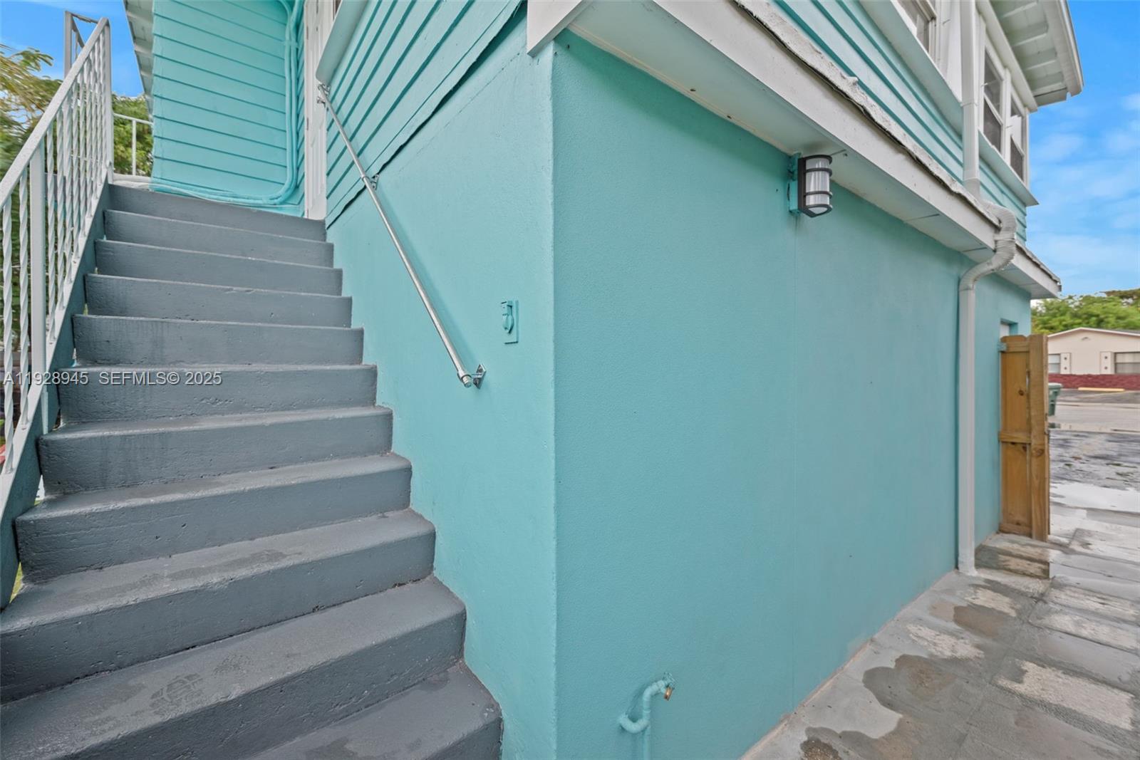 PROSPECT GARDENS - Residential Lease