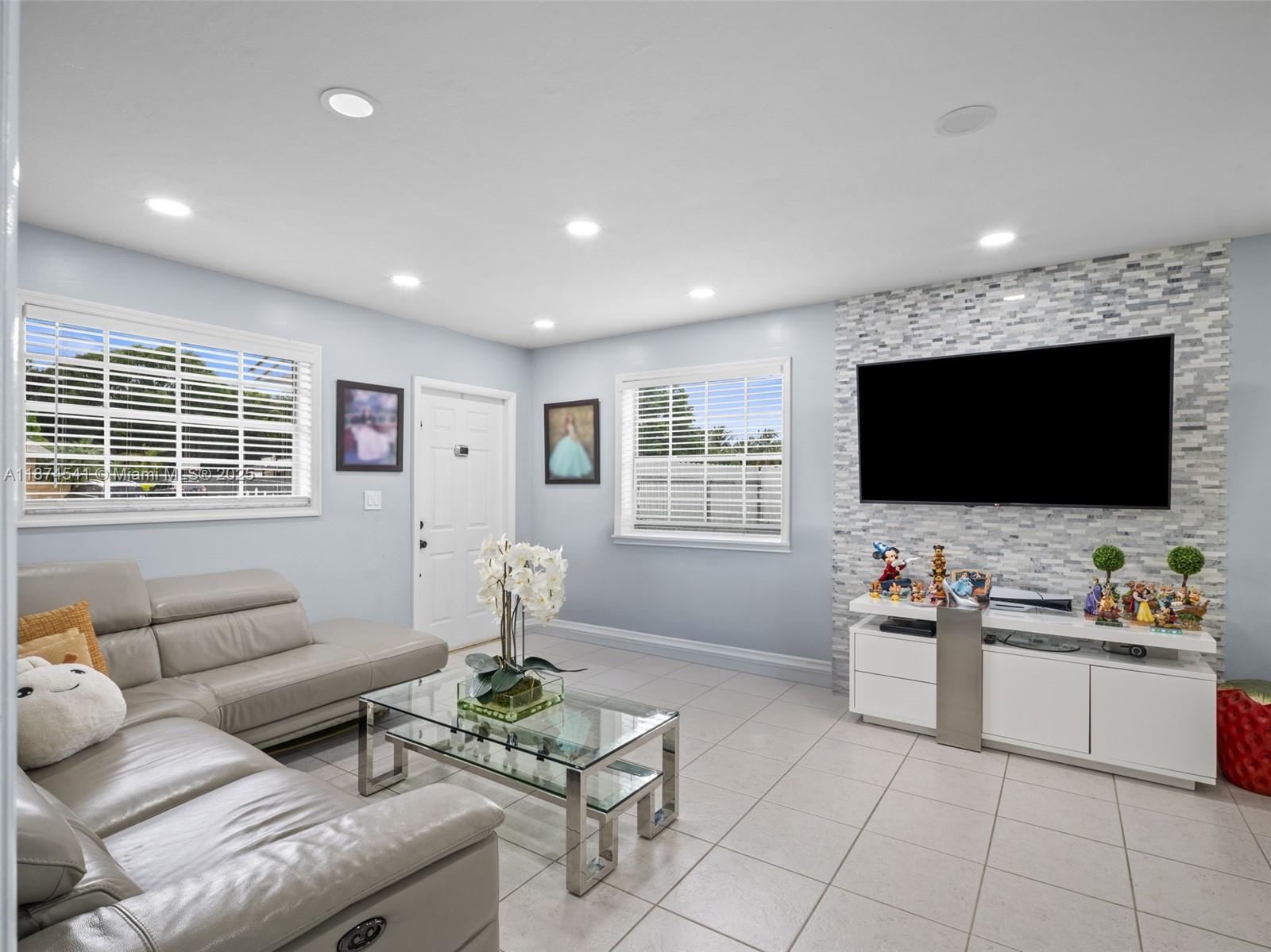 SOUTH MIAMI HEIGHTS 2ND A - Residential