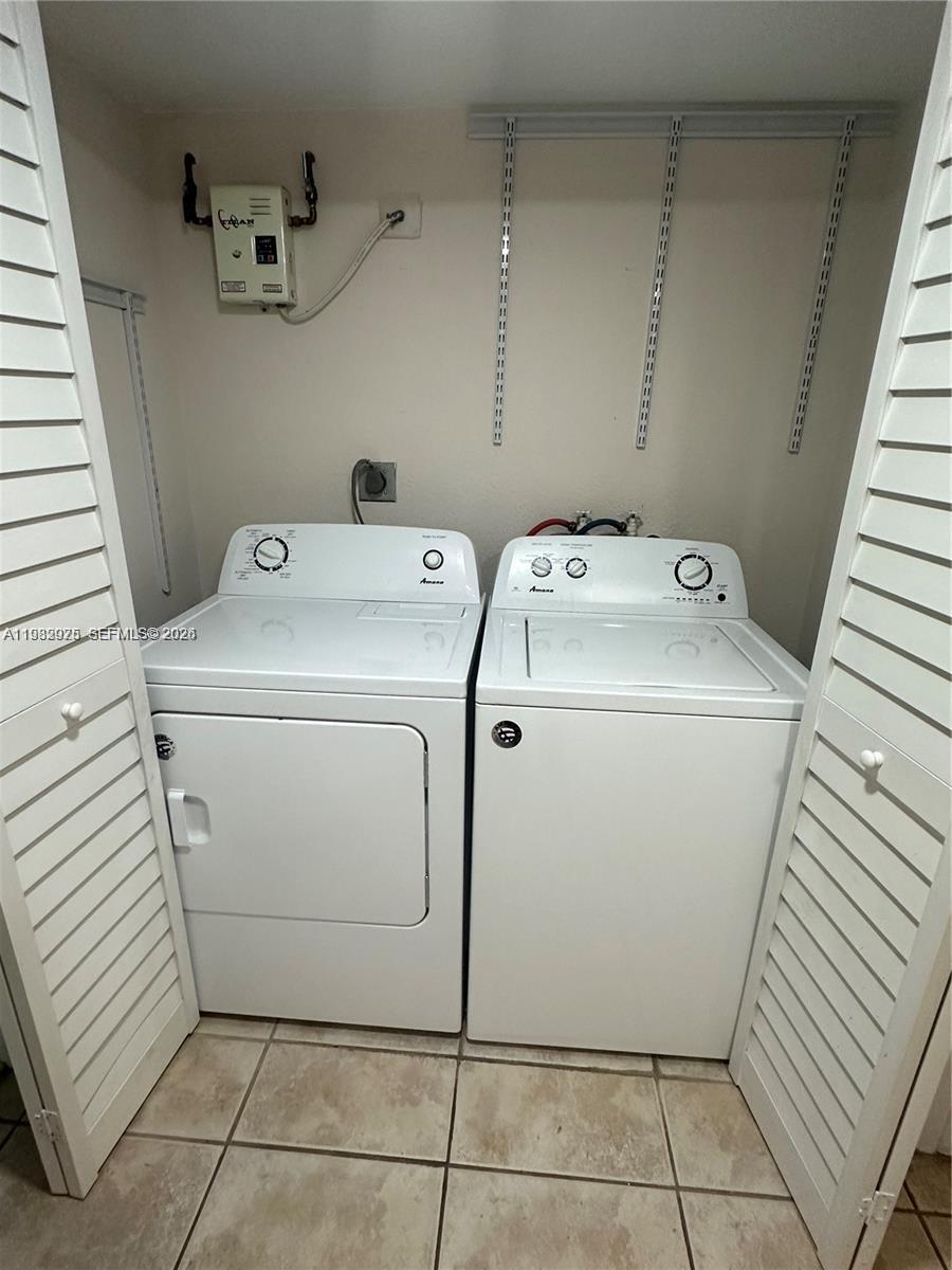 LAS VISTAS AT DORAL CONDO - Residential Lease