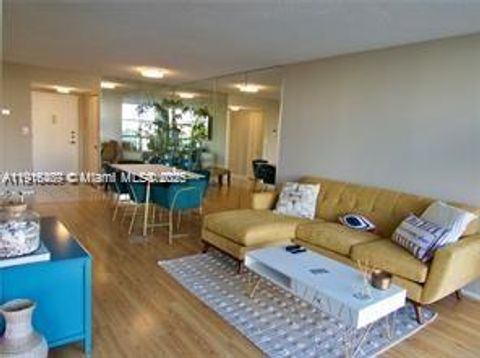 800 Parkview Dr 402 Hallandale Beach FL 33009