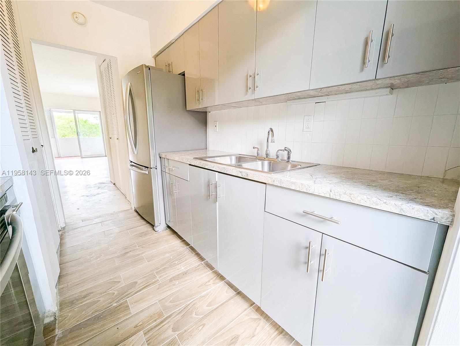 COCONUT CREEK - Residential Lease