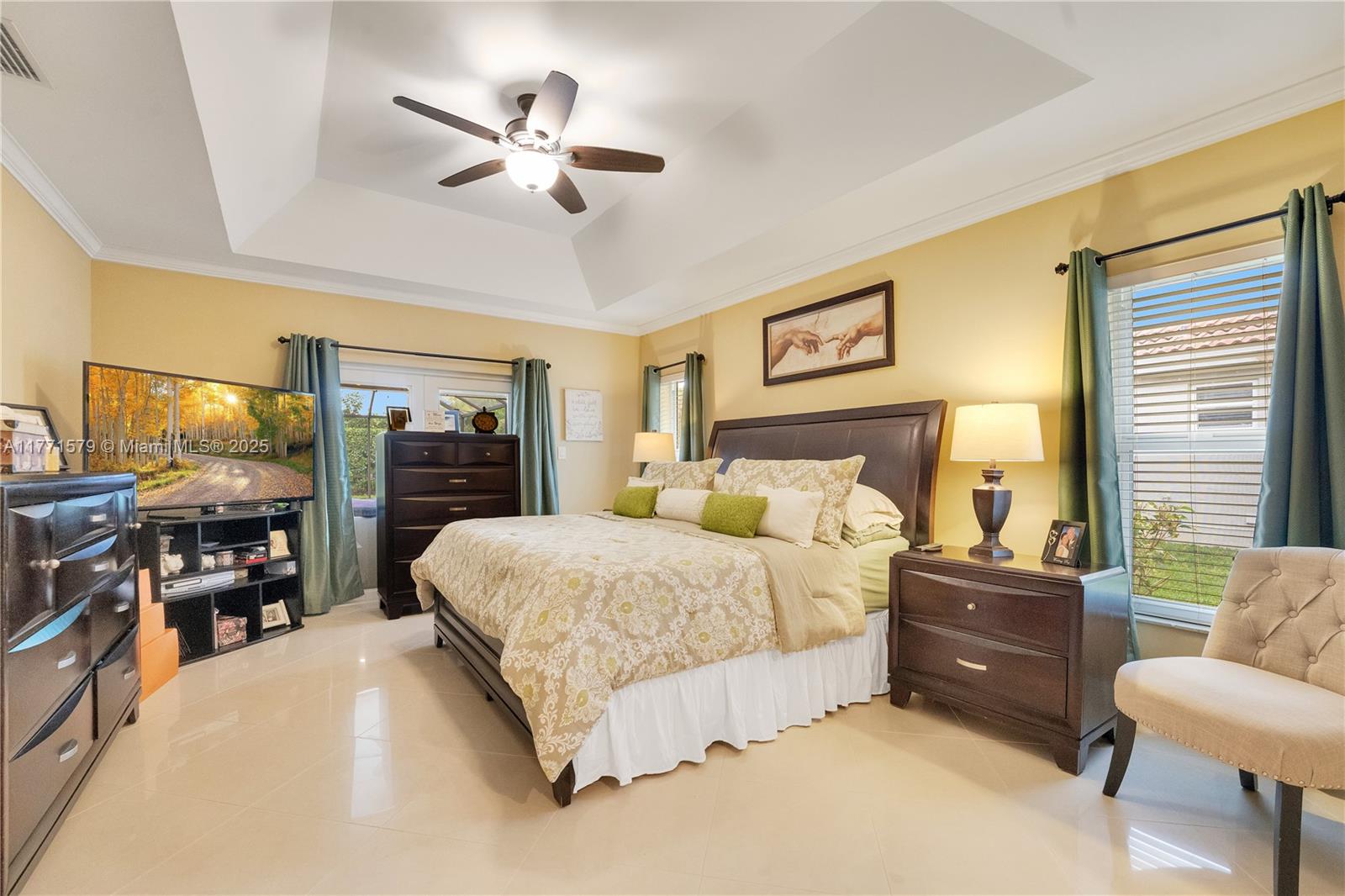 PINE RIDGE - Residential