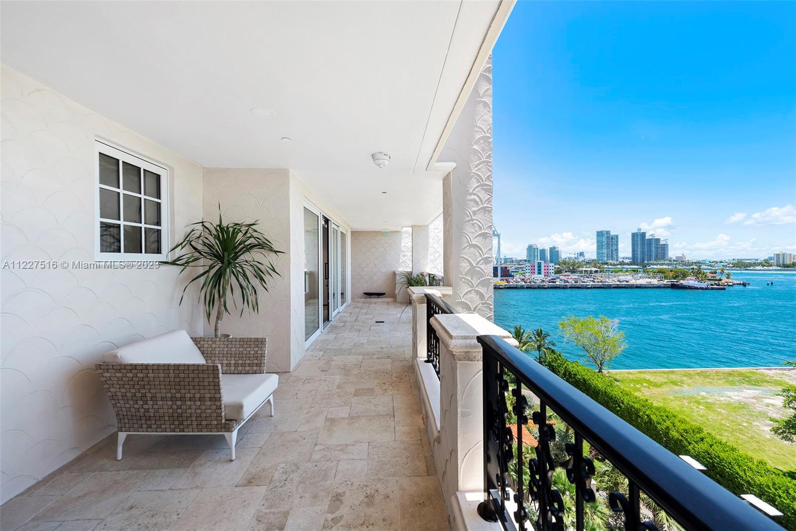 BAYVIEW FISHER ISL NO TWO - Residential