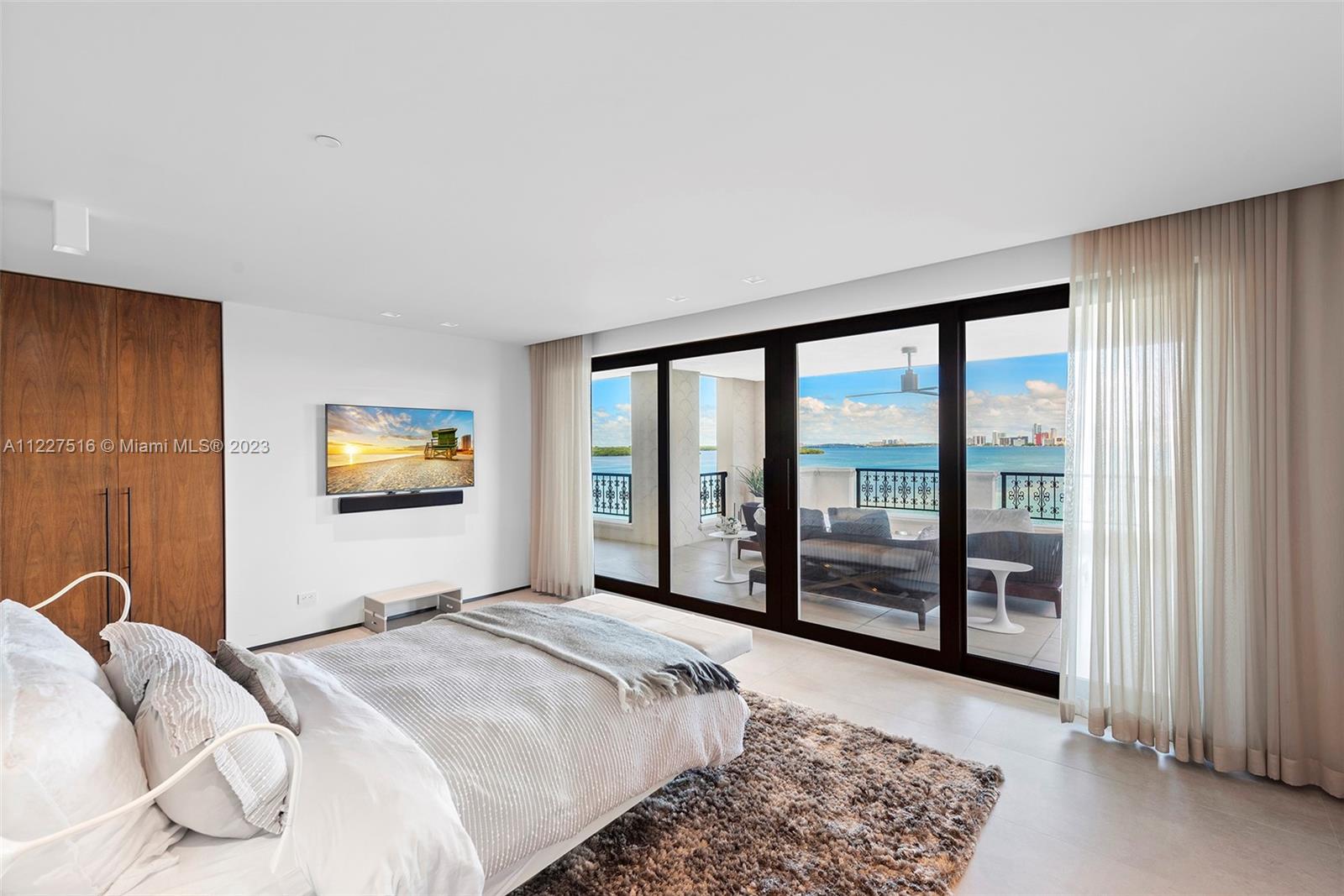 BAYVIEW FISHER ISL NO TWO - Residential