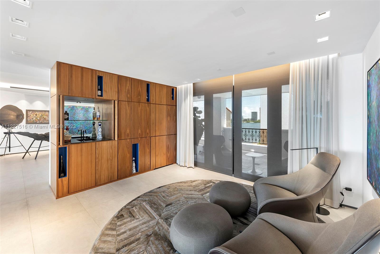 BAYVIEW FISHER ISL NO TWO - Residential