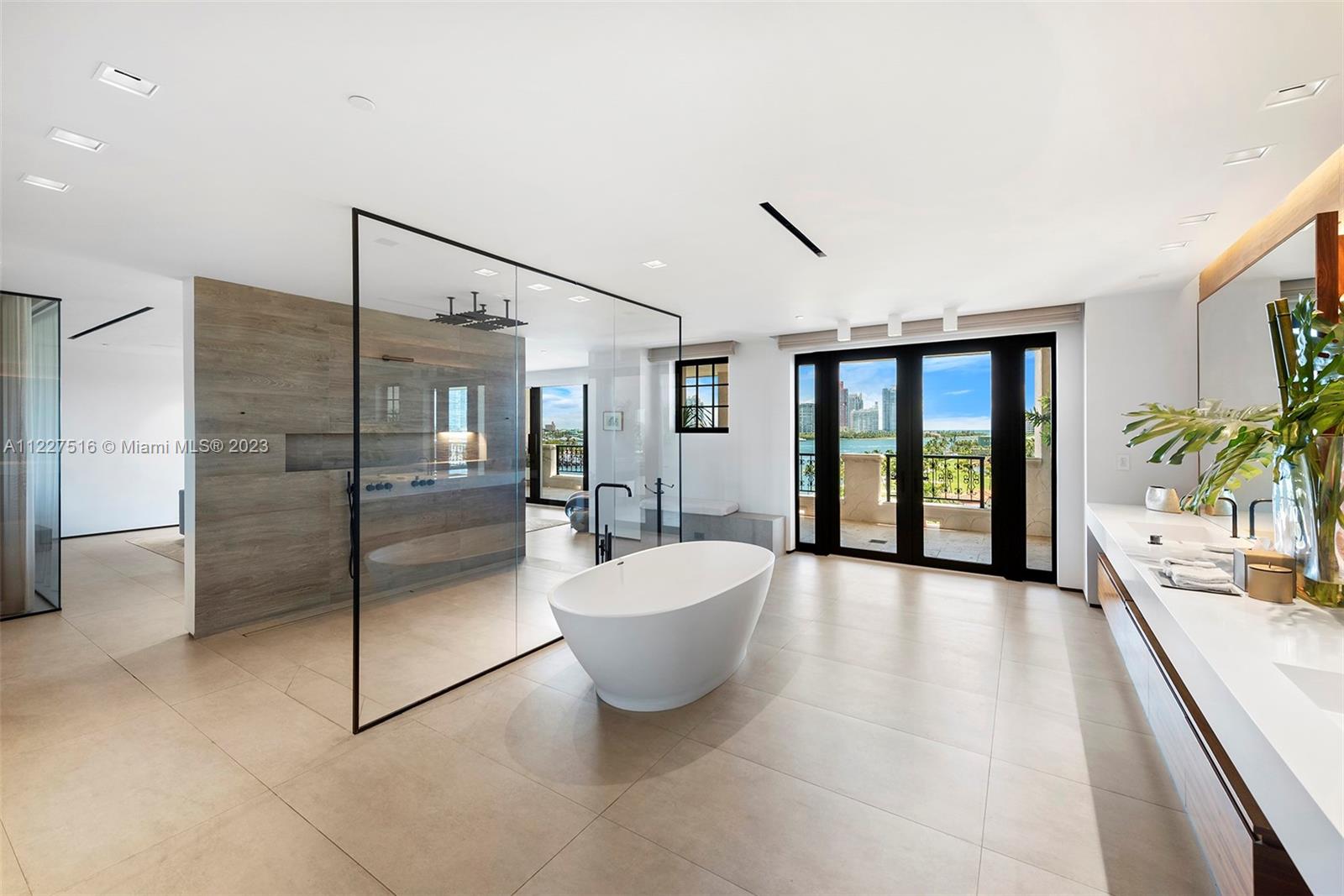 BAYVIEW FISHER ISL NO TWO - Residential