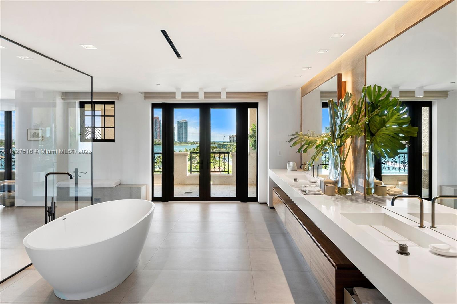 BAYVIEW FISHER ISL NO TWO - Residential