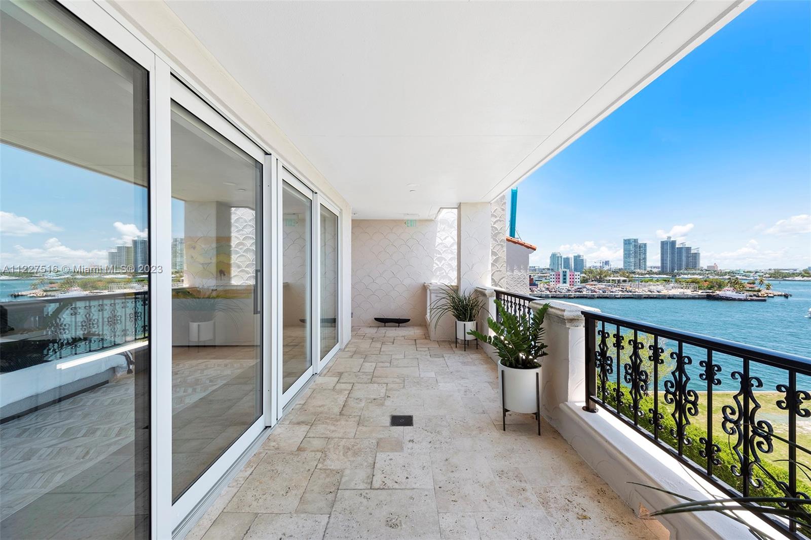 BAYVIEW FISHER ISL NO TWO - Residential