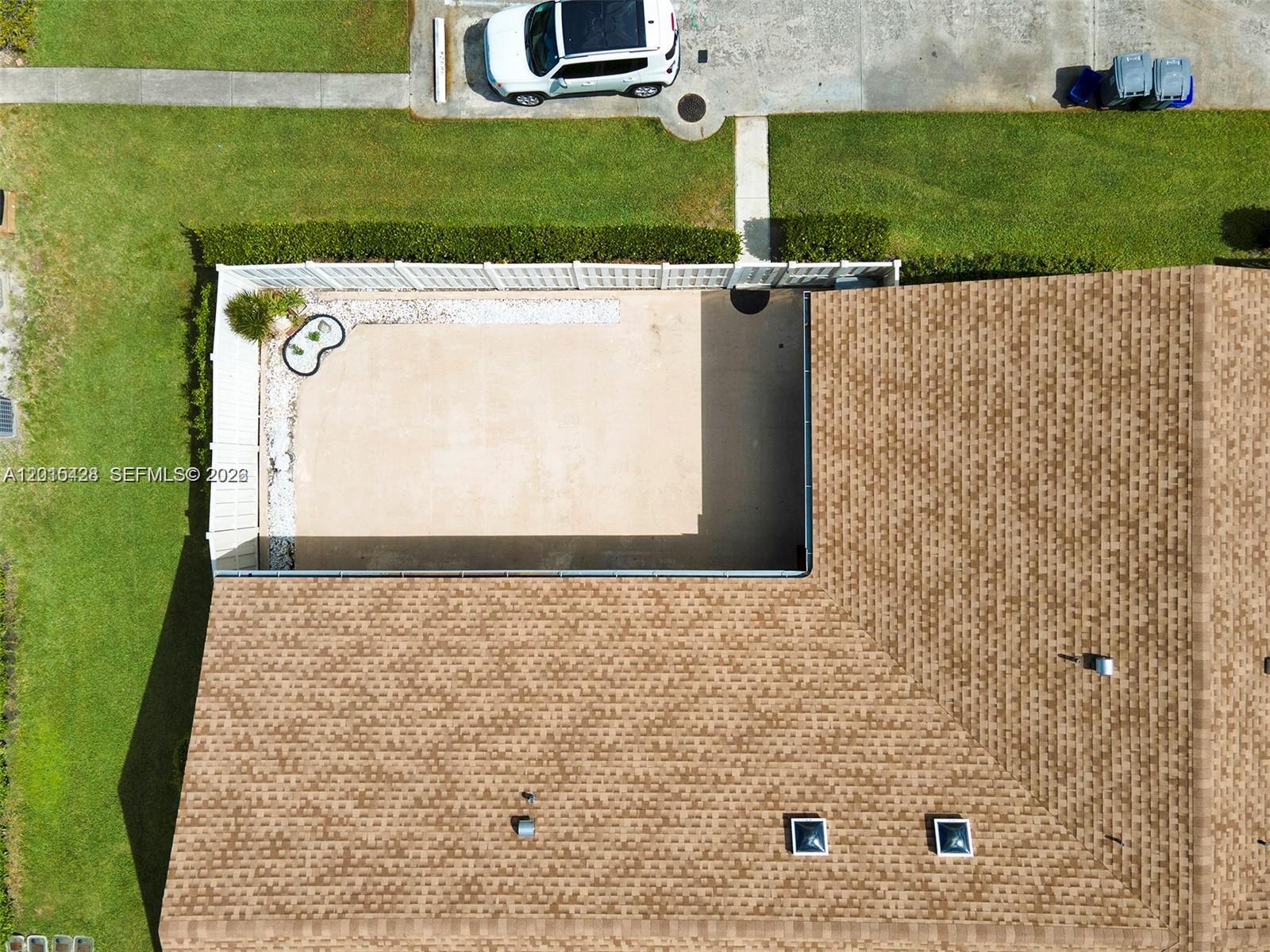 BOCA GARDENS - Residential