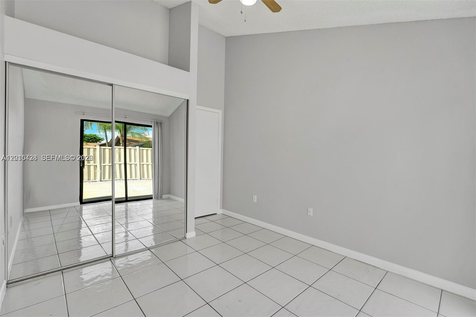 BOCA GARDENS - Residential