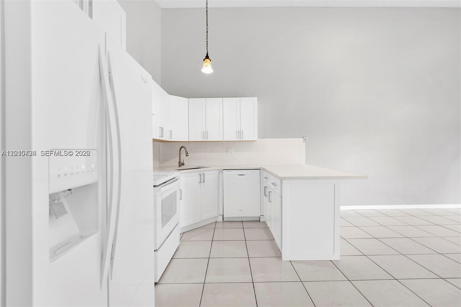 BOCA GARDENS - Residential