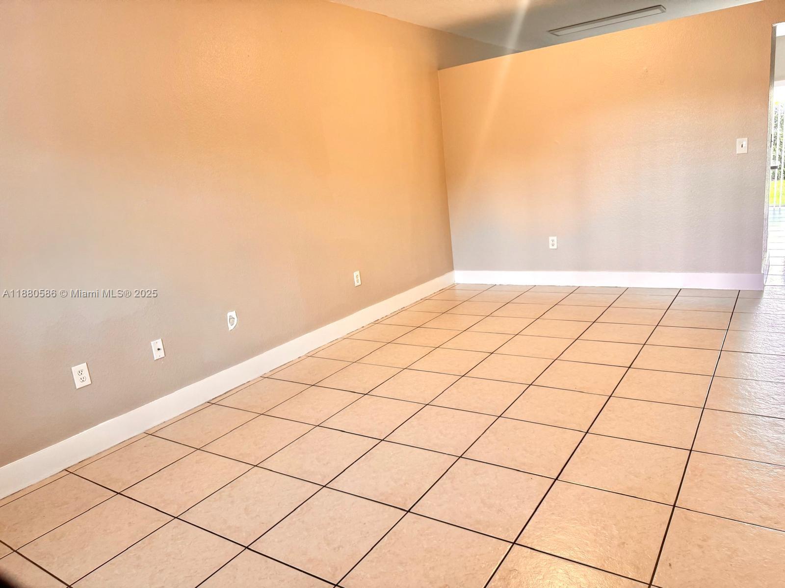 SAN MARCO VILLAS CONDO - Residential Lease