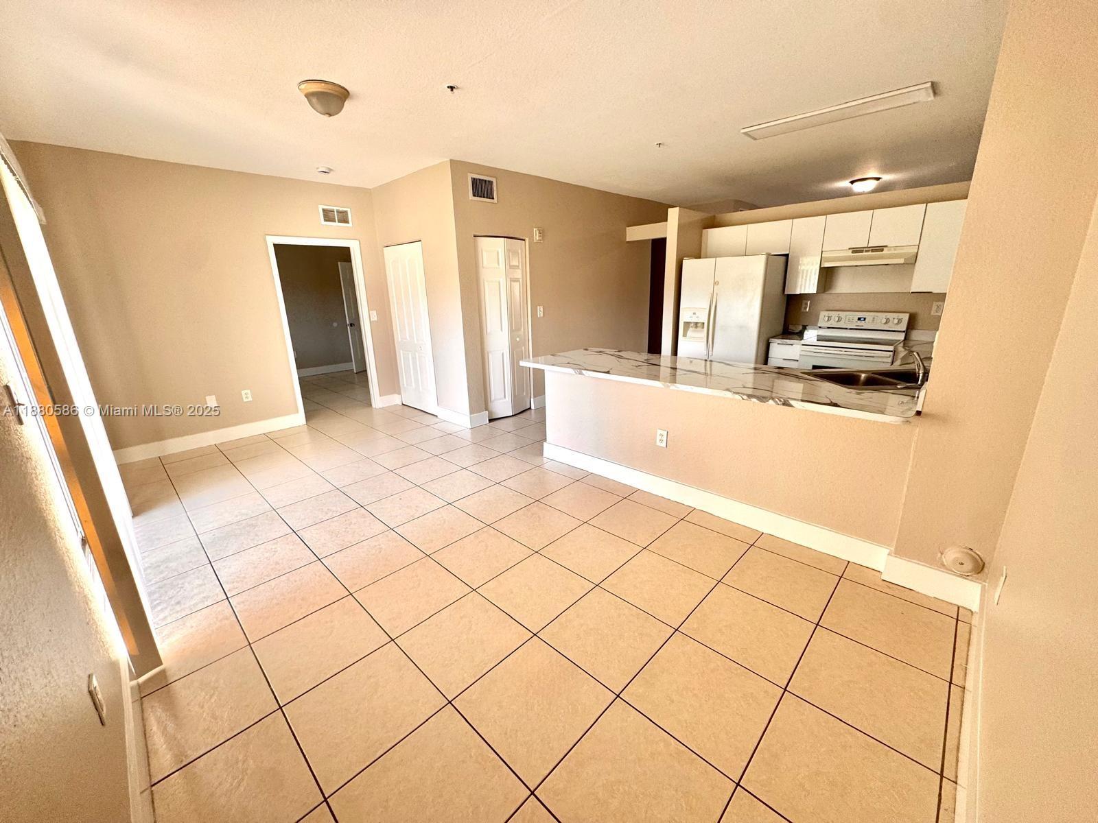 SAN MARCO VILLAS CONDO - Residential Lease