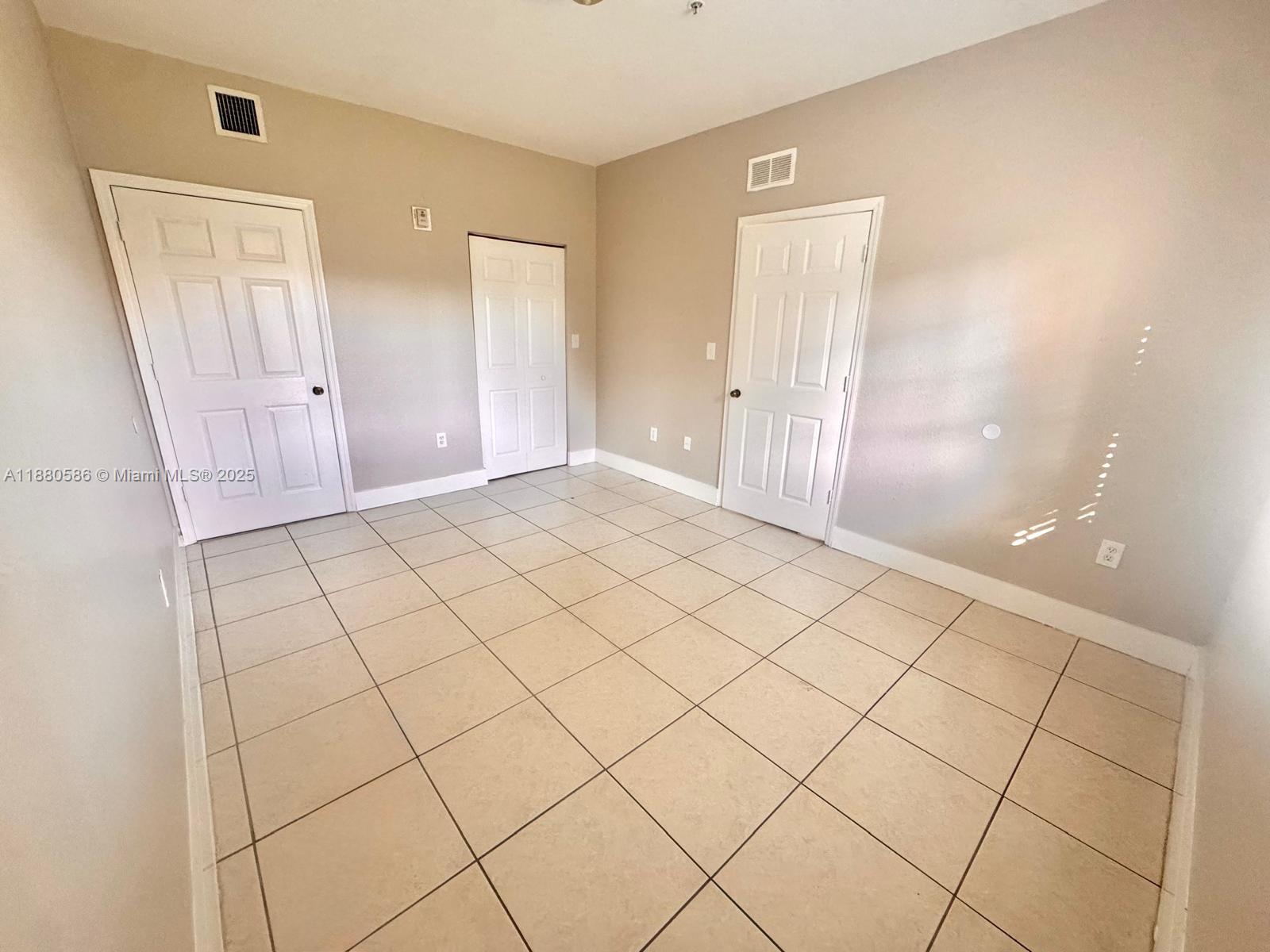 SAN MARCO VILLAS CONDO - Residential Lease