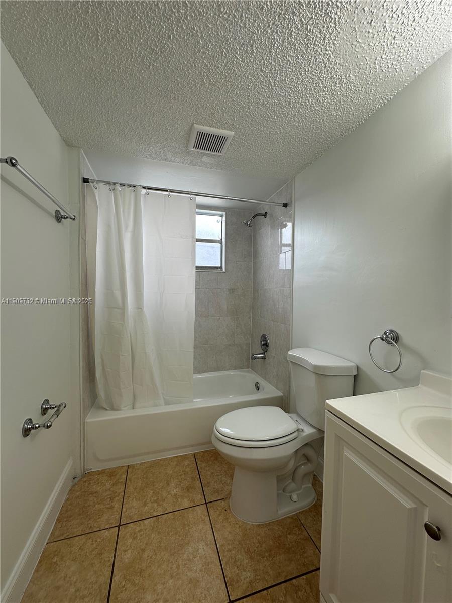 PLAYLAND VILLAGE SEC 3 - Residential Lease