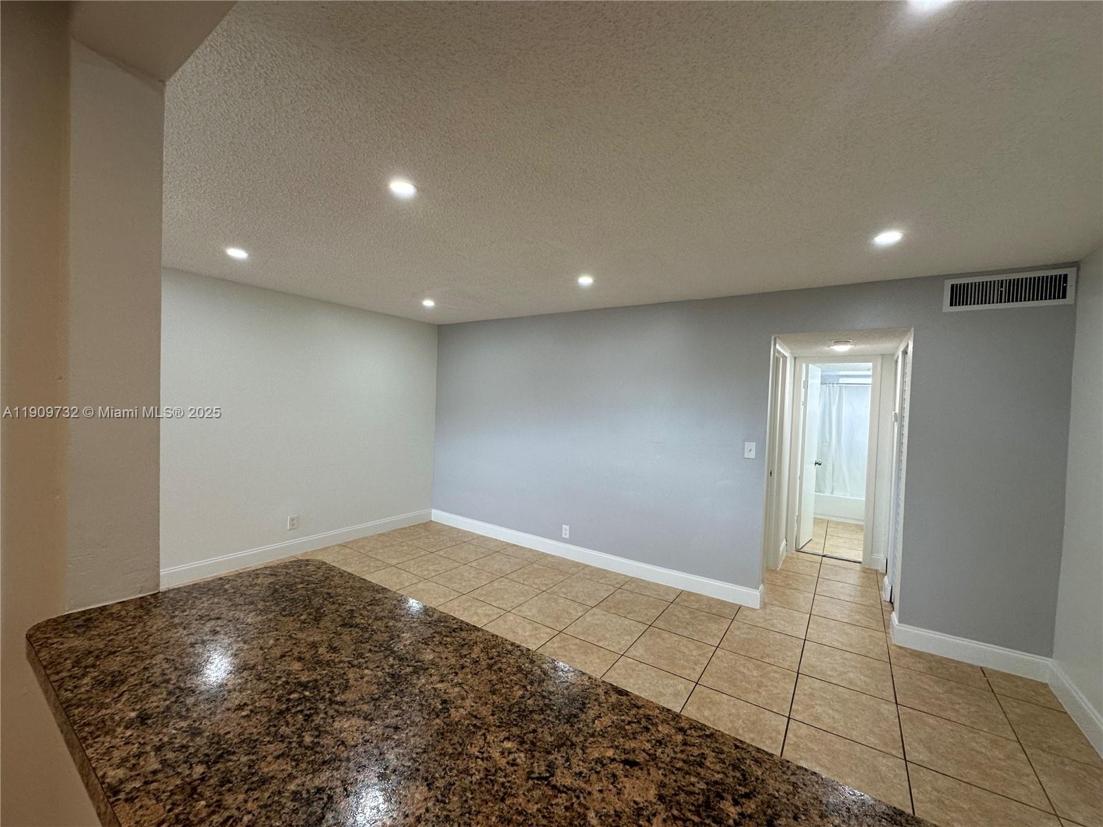 PLAYLAND VILLAGE SEC 3 - Residential Lease