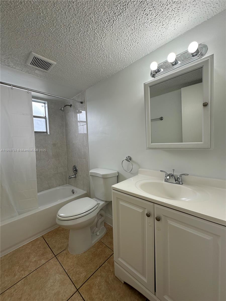 PLAYLAND VILLAGE SEC 3 - Residential Lease