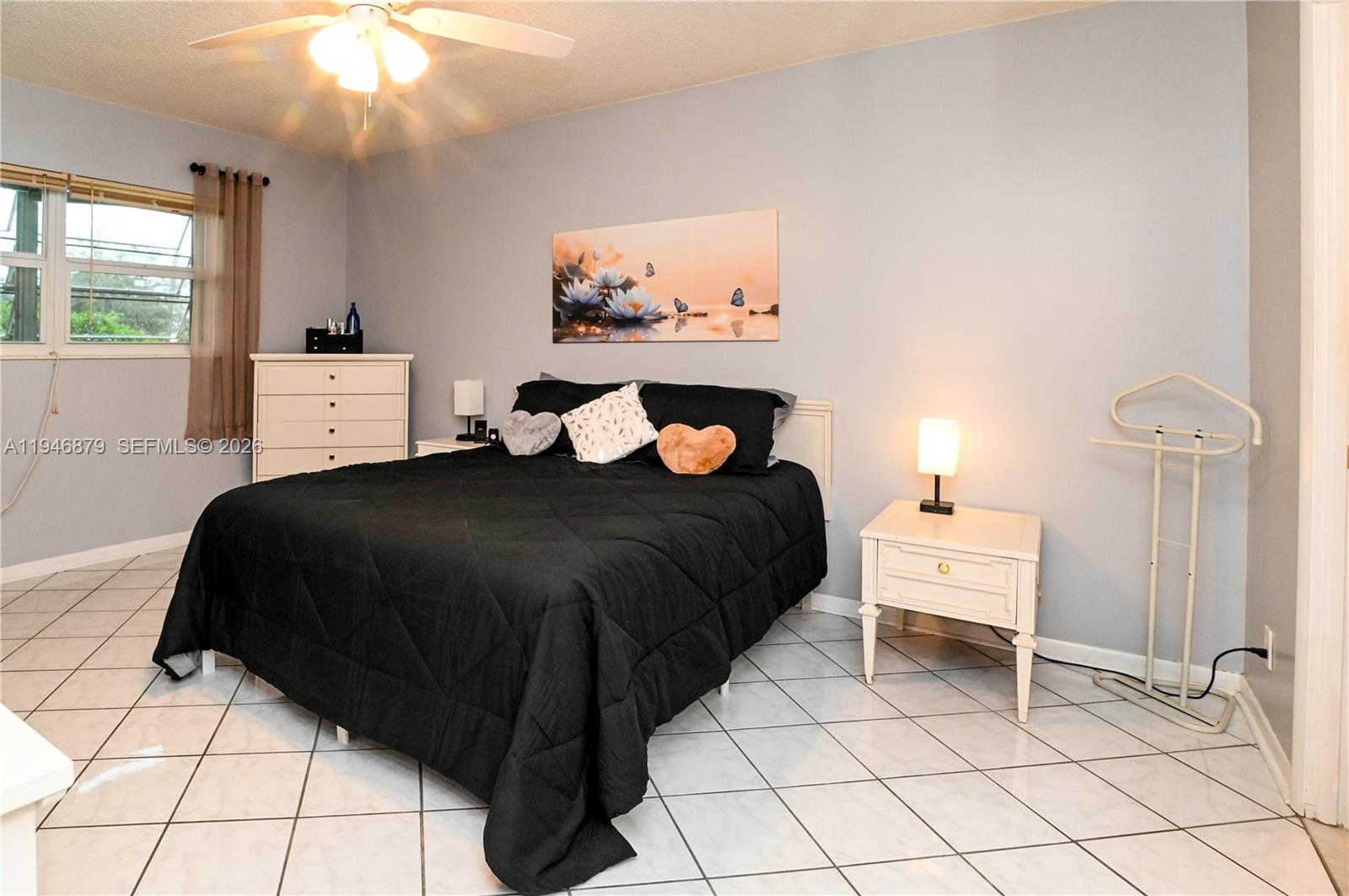 BRADLEY HALL CONDO - Residential